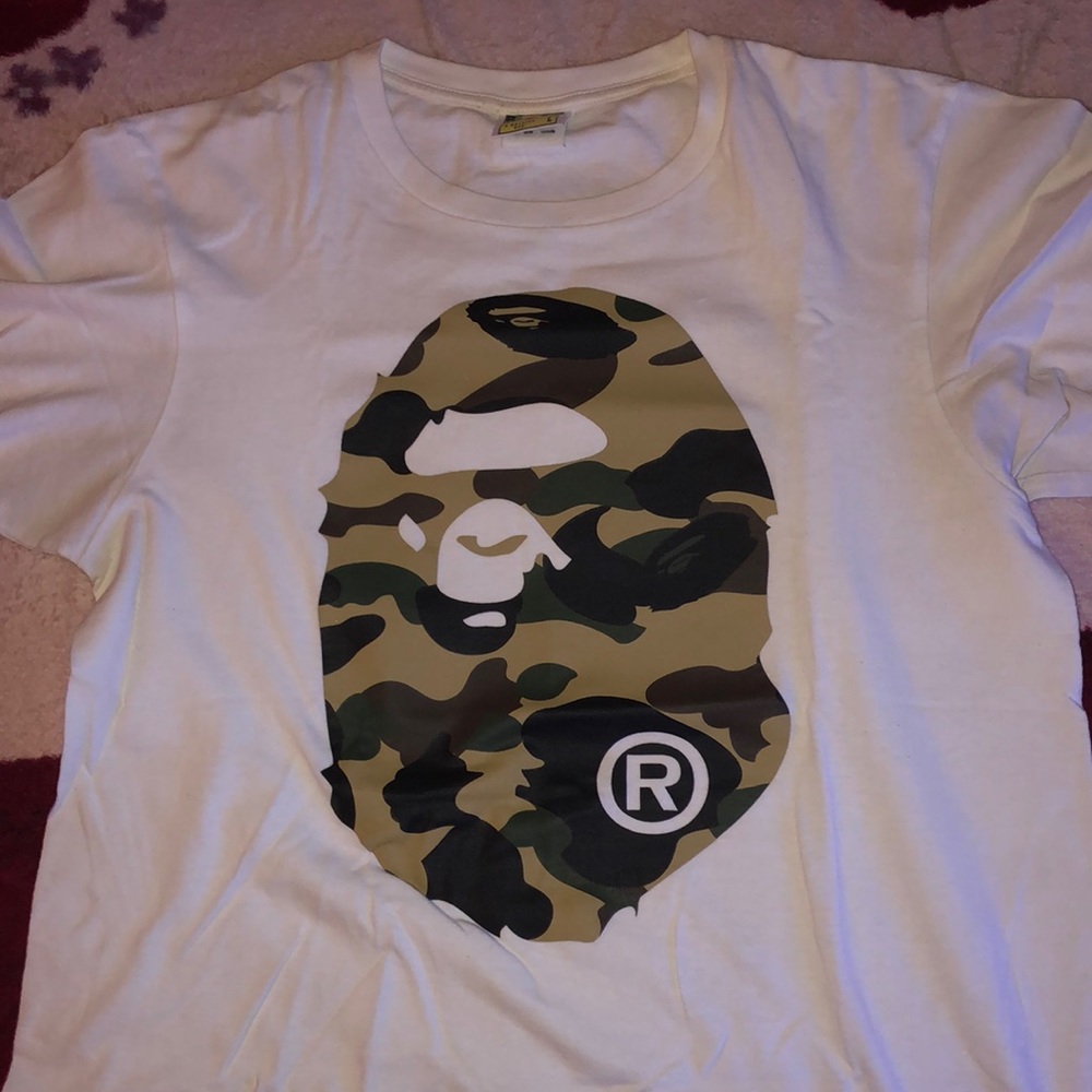 WHITE BAPE TEE